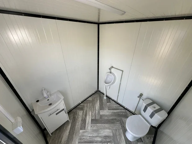 Contenedor sanitario doble 3,00 × 2,00 m
